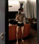 体育生住酒店私照曝光,值5000?