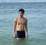 本以为篮球综艺很无聊，结果越看越上头！荷尔蒙完全超标！