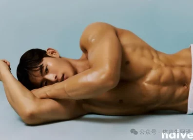 185顶级男模全见版!八块腹肌别太诱人.......
