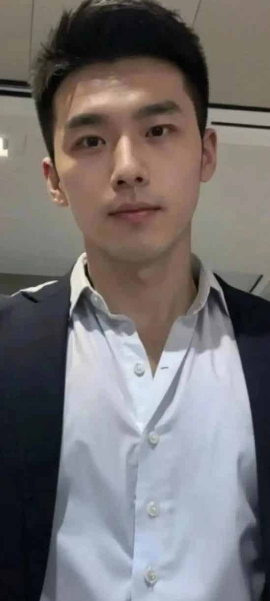 正气凌然的山东帅哥！-小蓝短视频