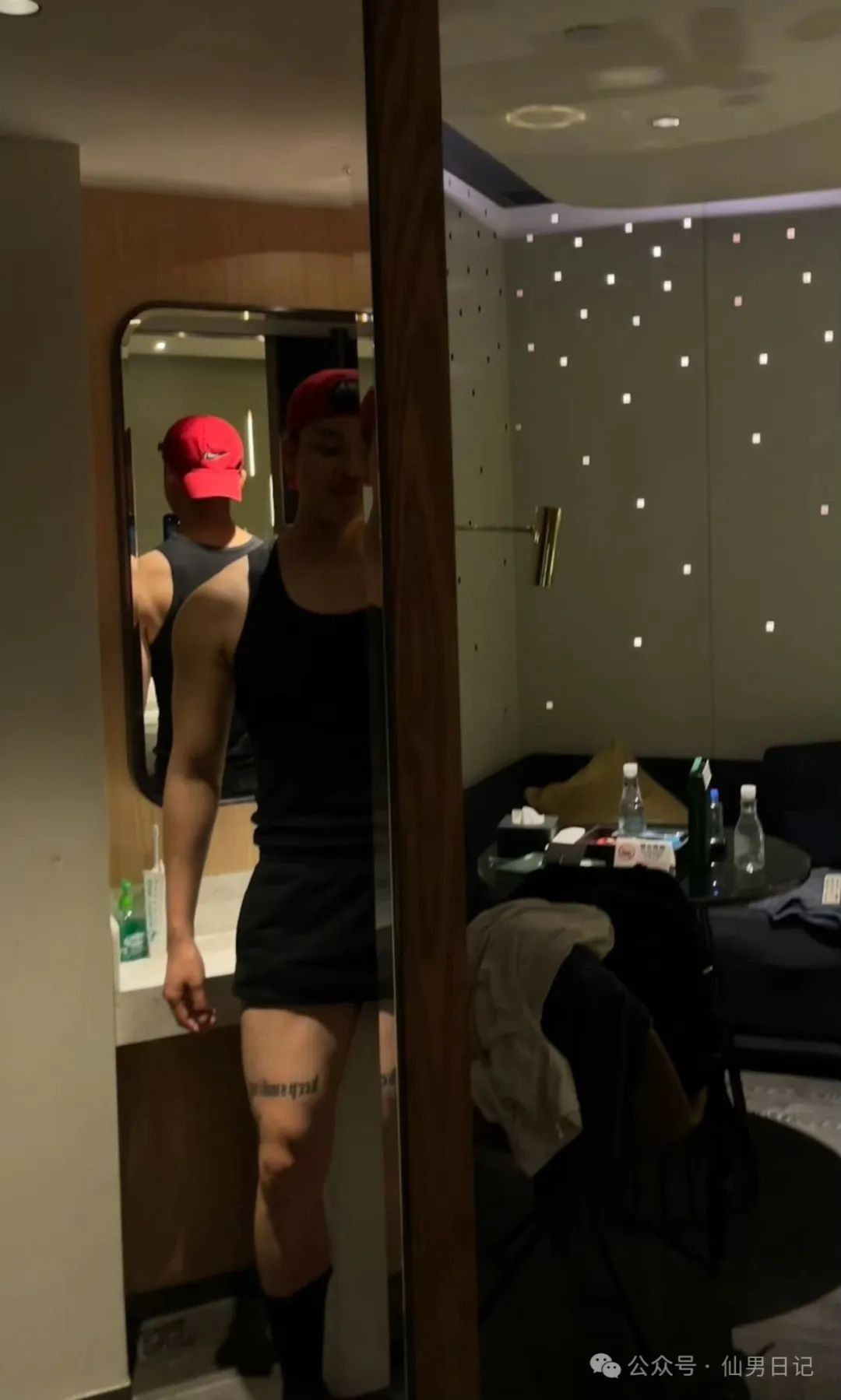 图片[6]-186cm体育生酒店照片曝光，大包意外抢镜！-小蓝短视频