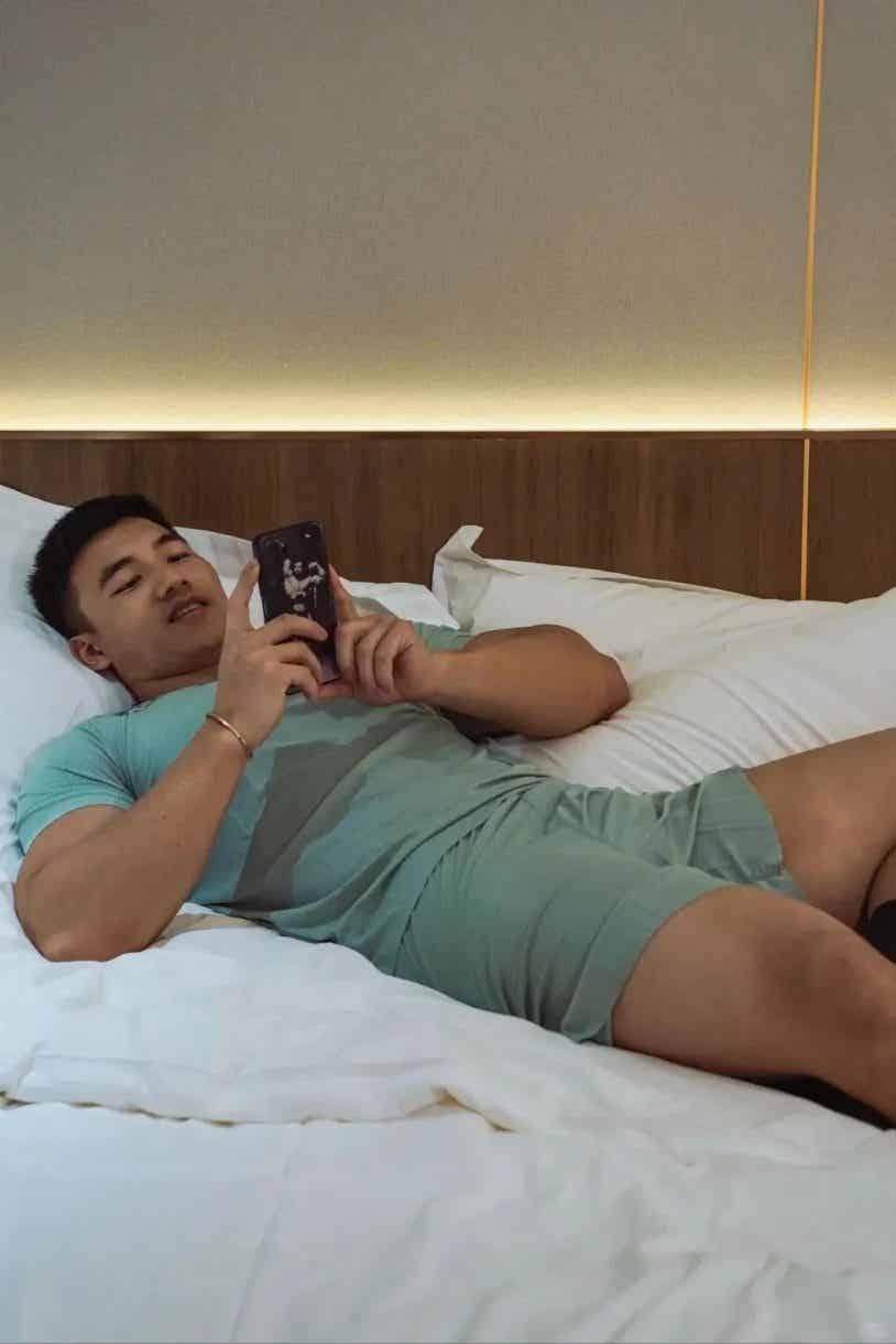 图片[4]-无法拒绝这样的肉壮肌肉男，太爱了！-小蓝短视频