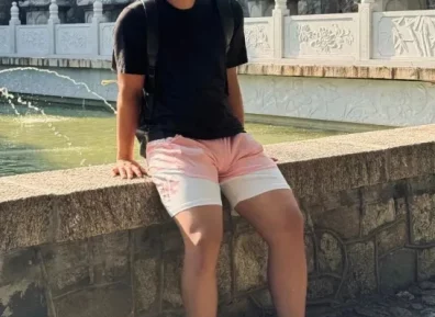 大弟弟！体育生，谁能拒绝这样的诱惑！