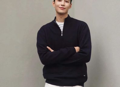 浓眉多面模特！青春阳光 & 性感熟男切换自如 | 网红帅哥