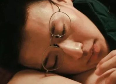 他对你生理性喜欢的 10 个标志