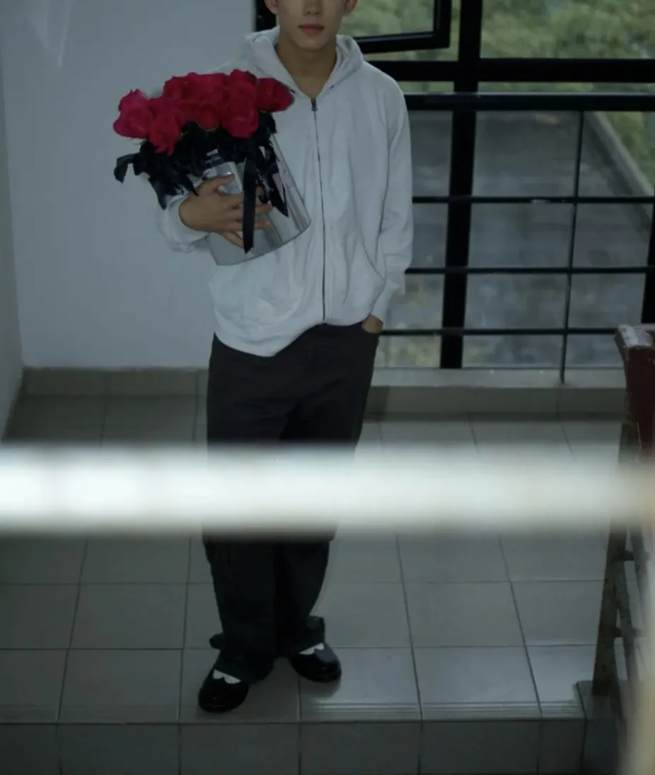 图片[3]-191CM黑皮体育生长腿弟弟，不错哦-小蓝短视频