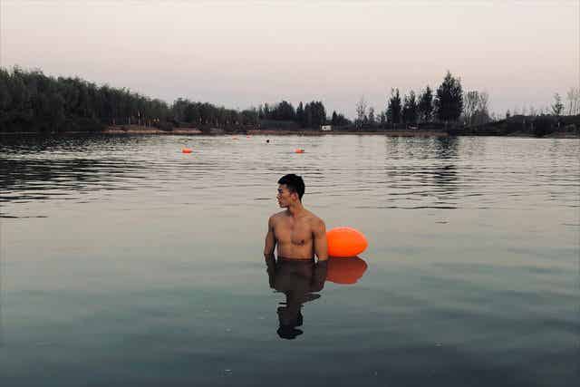 图片[5]-《宿敌》里的痞帅男二号，走红实属不易！-小蓝短视频