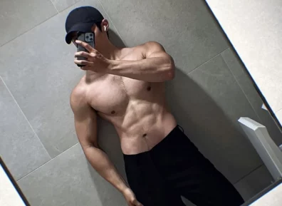 保健品店的外卖员与舞蹈小哥哥