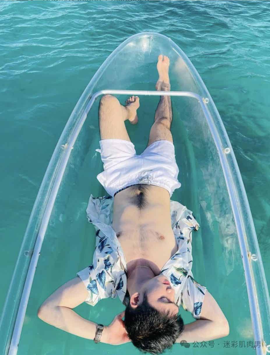 图片[5]-露内裤边的胸毛男自拍荷尔蒙爆啦。实力藏不住了！-小蓝短视频