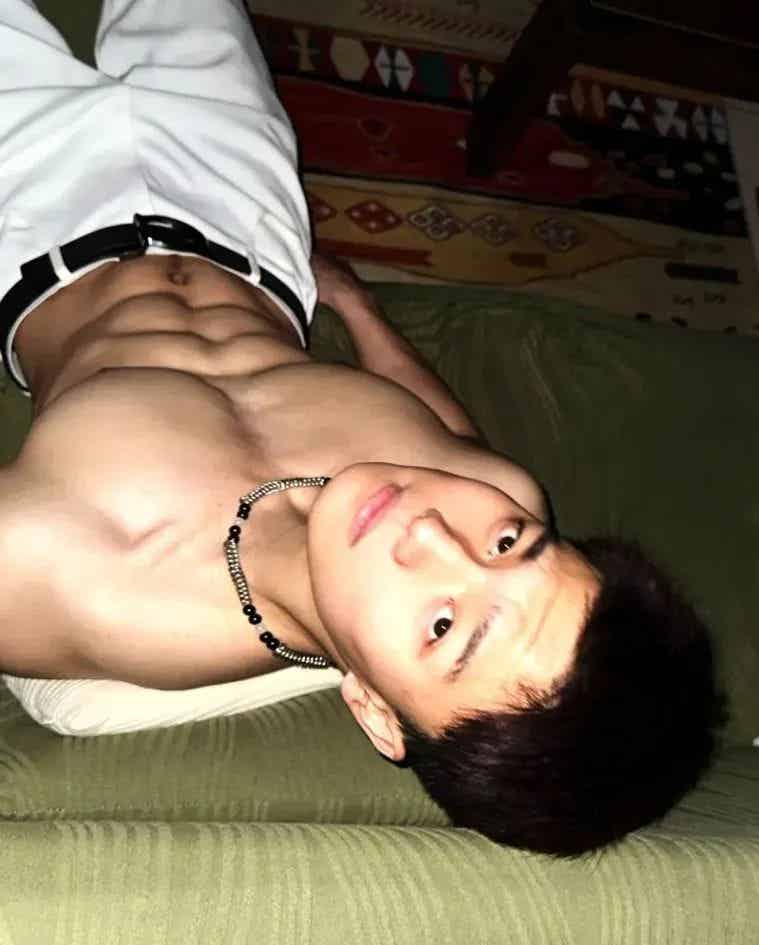 图片[5]-痞子范儿钻石男大，这肉体绝了~-小蓝短视频