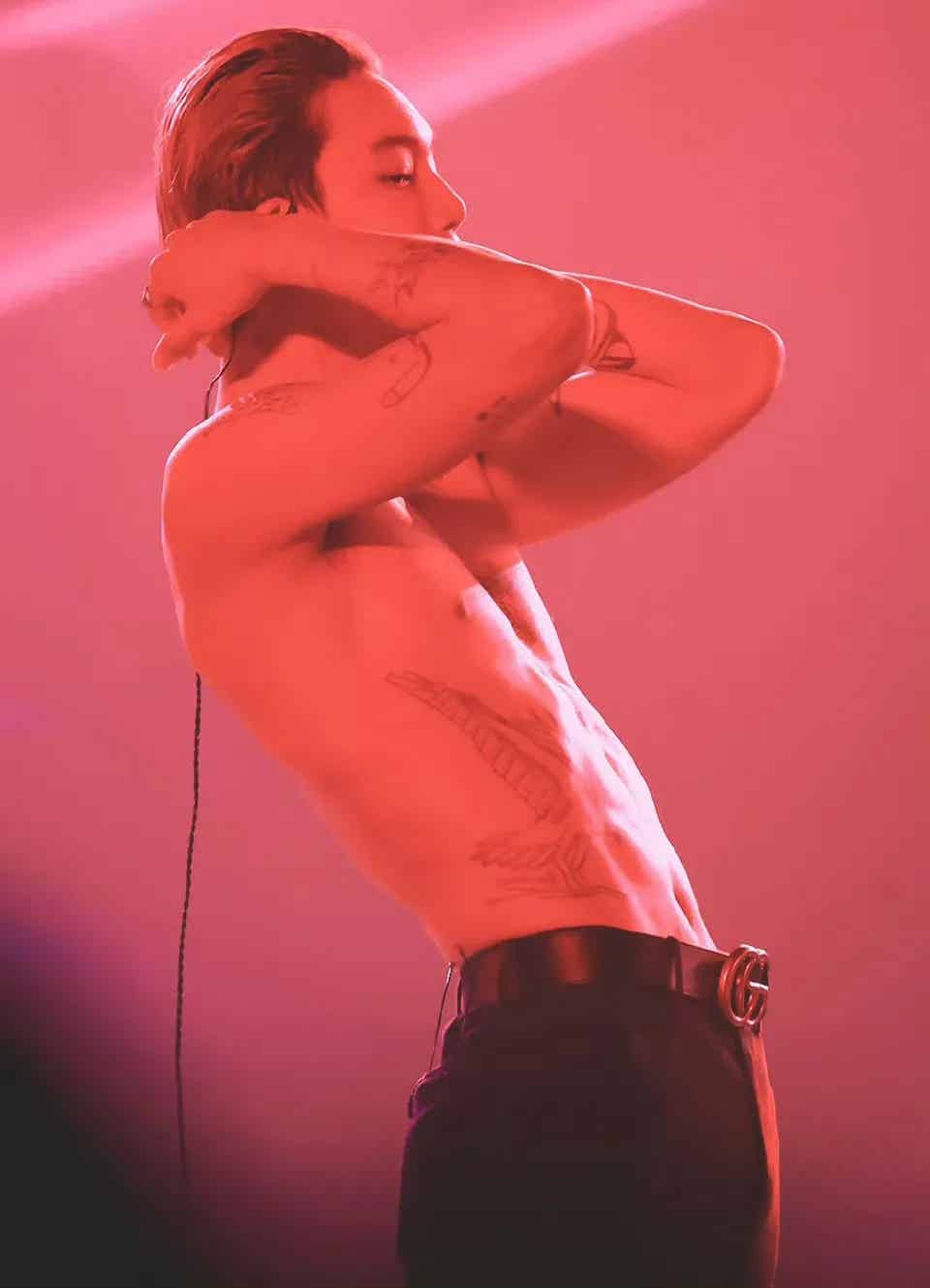 图片[2]-“人形手办”金钟仁，solo后彻底放飞自我了？-小蓝短视频