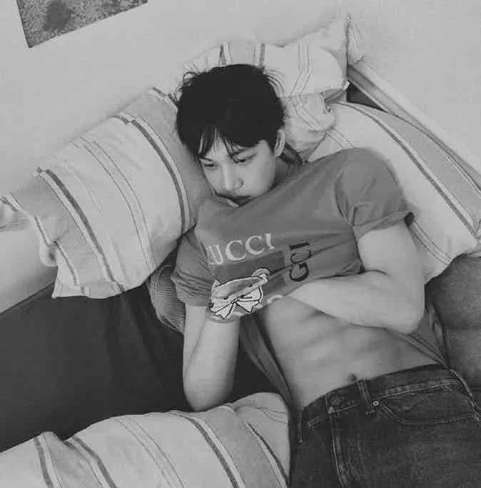 图片[3]-“人形手办”金钟仁，solo后彻底放飞自我了？-小蓝短视频