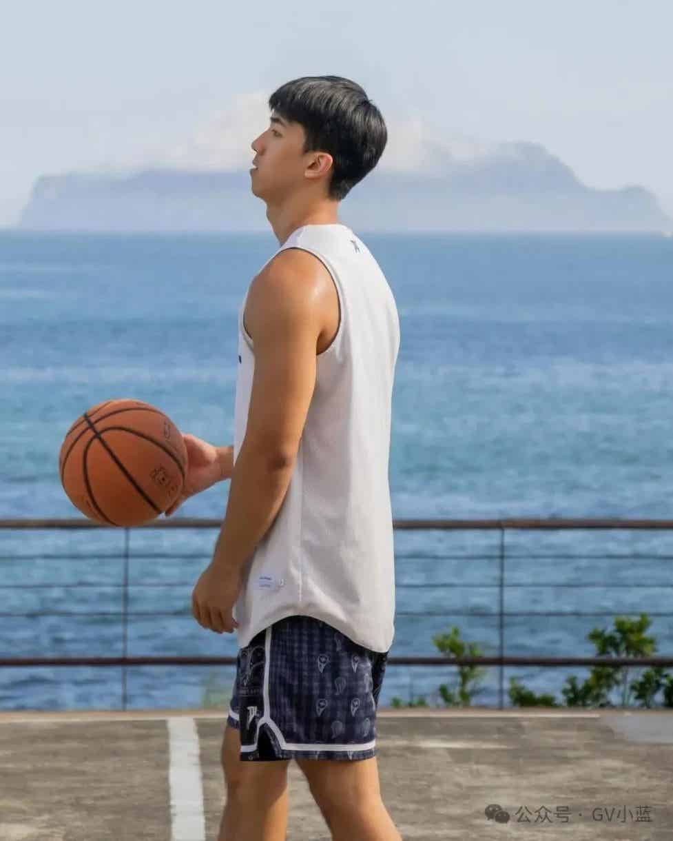 图片[3]-我和直男室友发生的一些事-小蓝短视频