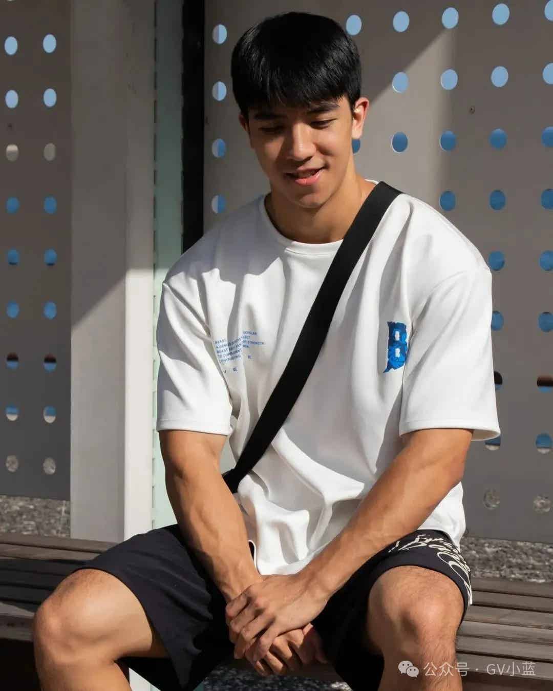 图片[4]-我和直男室友发生的一些事-小蓝短视频