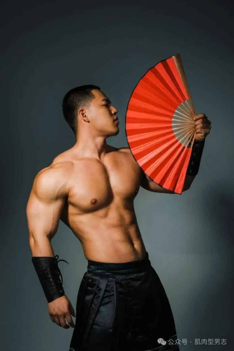 图片[8]-国风江湖肌肉帅哥，是你喜欢的类型吗？-小蓝短视频