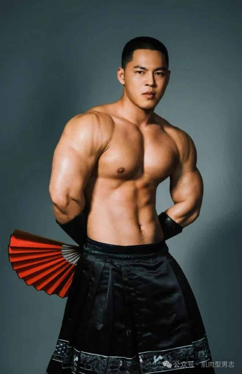 图片[9]-国风江湖肌肉帅哥，是你喜欢的类型吗？-小蓝短视频
