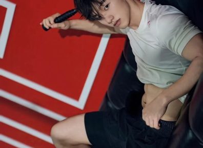 北京富二代帅哥，男女通杀，身材腹肌好迷人......