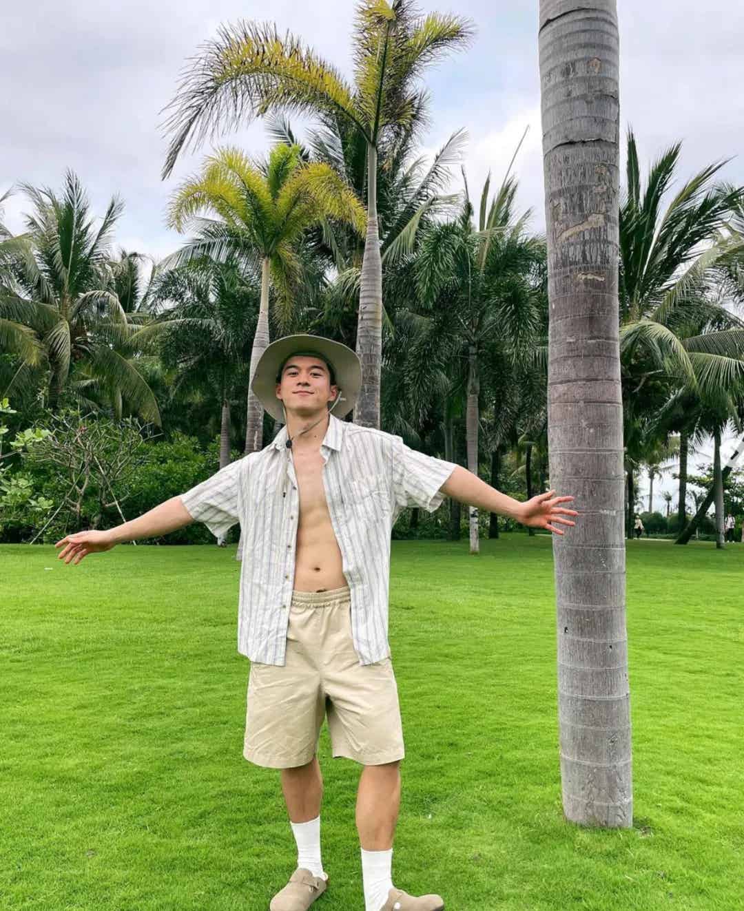 图片[12]-肌肉小奶狗落尔洛有多让人上头？！-小蓝短视频