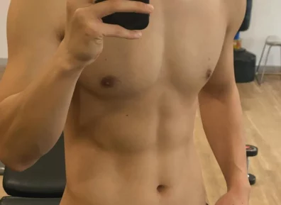 肌肉小奶狗落尔洛有多让人上头?!