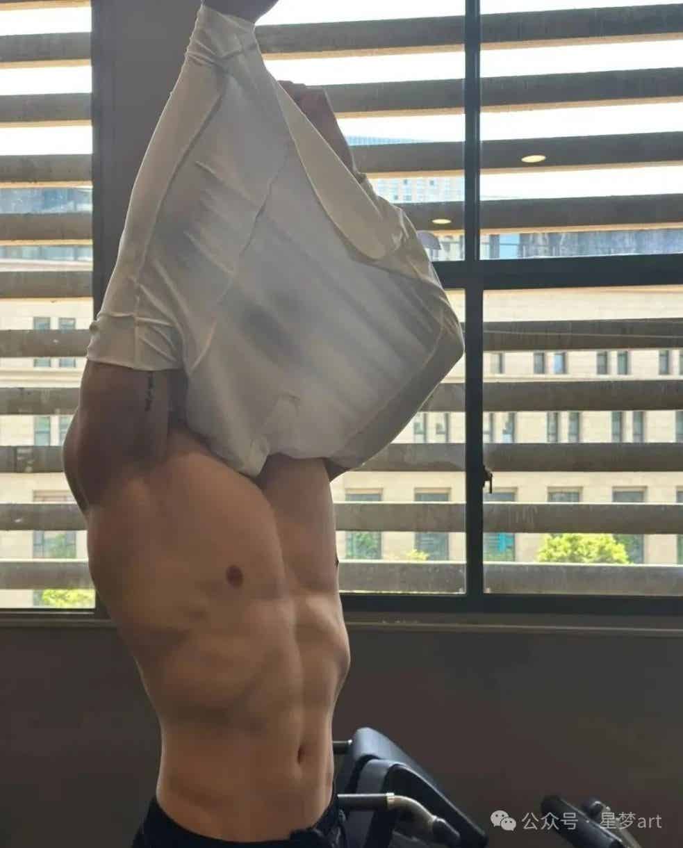 图片[3]-185cm肌肉粗大又爷们又man的健身型男-小蓝短视频