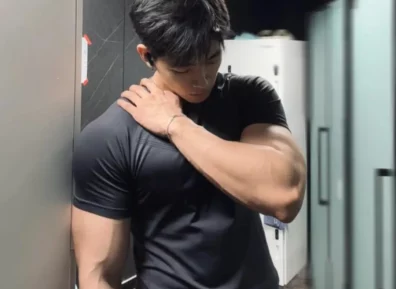 纯肌肉内搭才是最高级的穿衣风格！