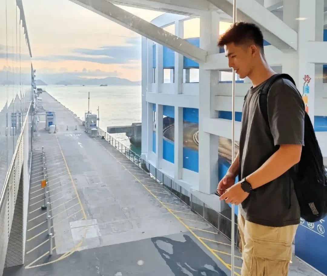 图片[6]-好帅的物理老师！！！-小蓝短视频