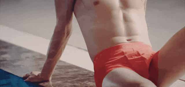 图片[3]-游泳队张翼祥拍CK大片！我可以可以可以！-小蓝短视频