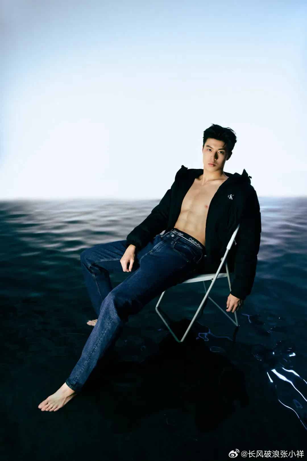 图片[7]-游泳队张翼祥拍CK大片！我可以可以可以！-小蓝短视频