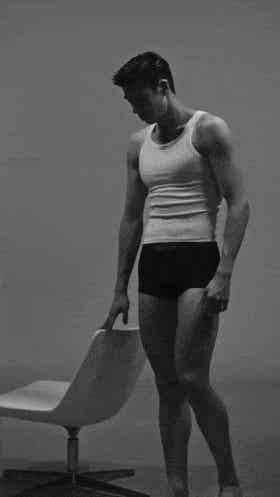 图片[10]-游泳队张翼祥拍CK大片！我可以可以可以！-小蓝短视频