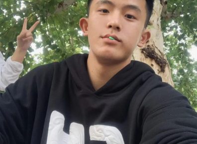 丑帅还是小帅?黑皮寸头山东体育生 | 网红帅哥