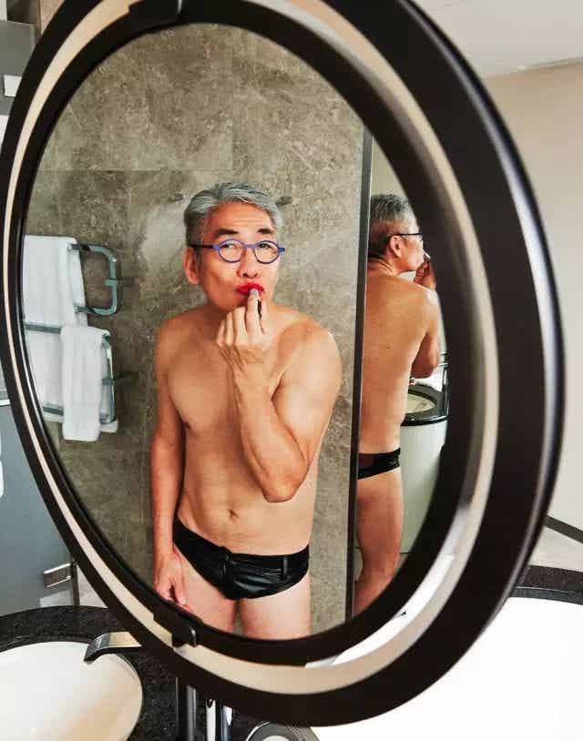 图片[8]-又一个网红小鲜肉，被刘姥姥用金钱砸开了裤腰掉！-小蓝短视频