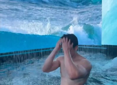 195游泳队帅哥,白皮腹肌大长腿,不要太诱惑.......