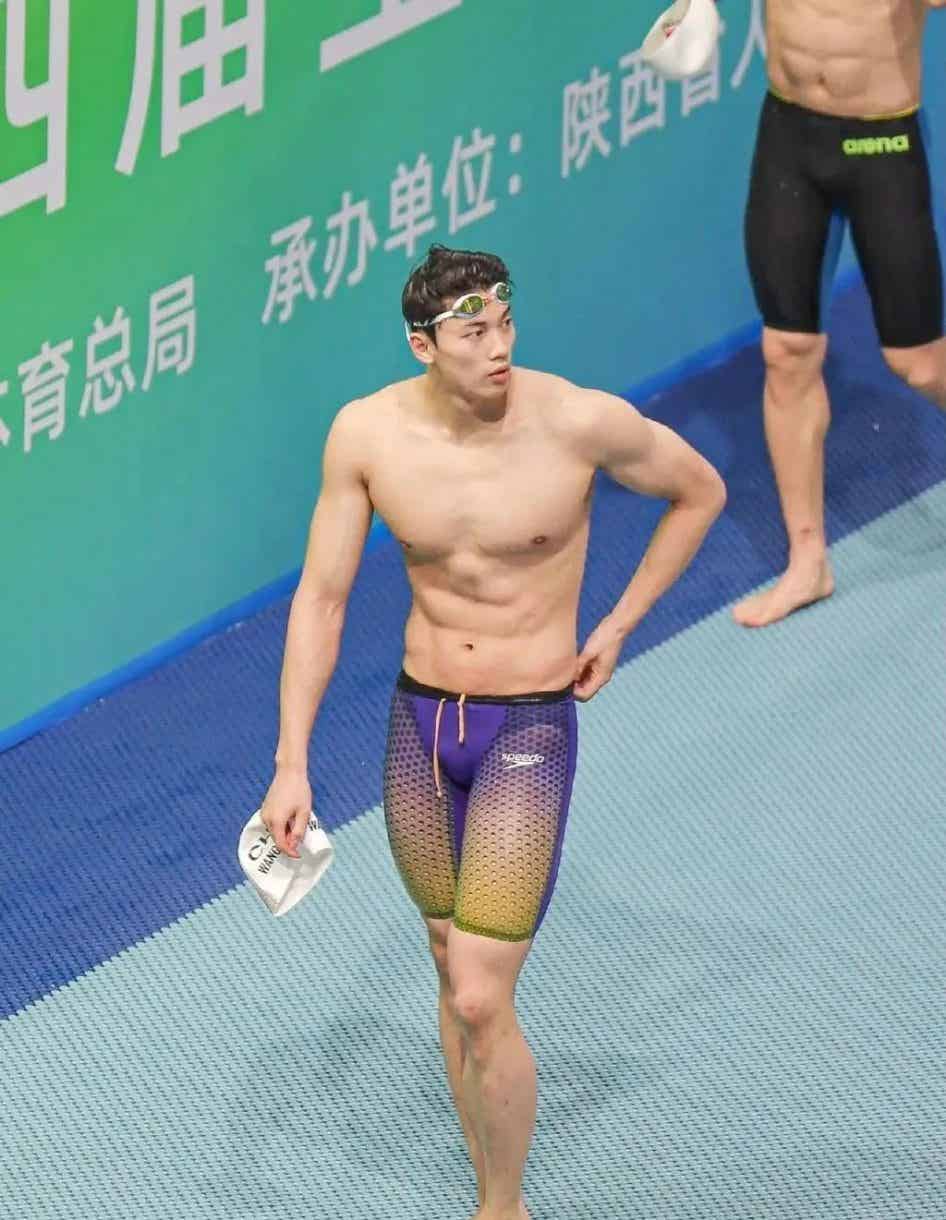 图片[15]-汪顺的泳裤太勒了！-小蓝短视频