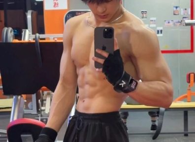 178cm广东男大肌肉贼亮贼亮