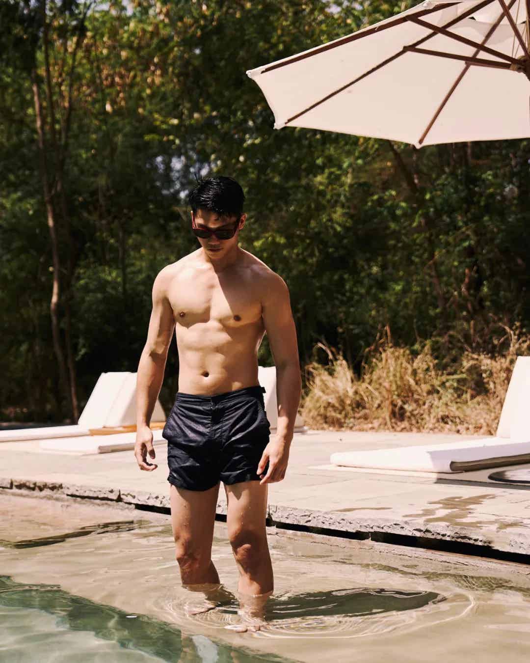 图片[12]-唱歌难听？！穿CK爱秀内裤边的男网红翻车了-小蓝短视频