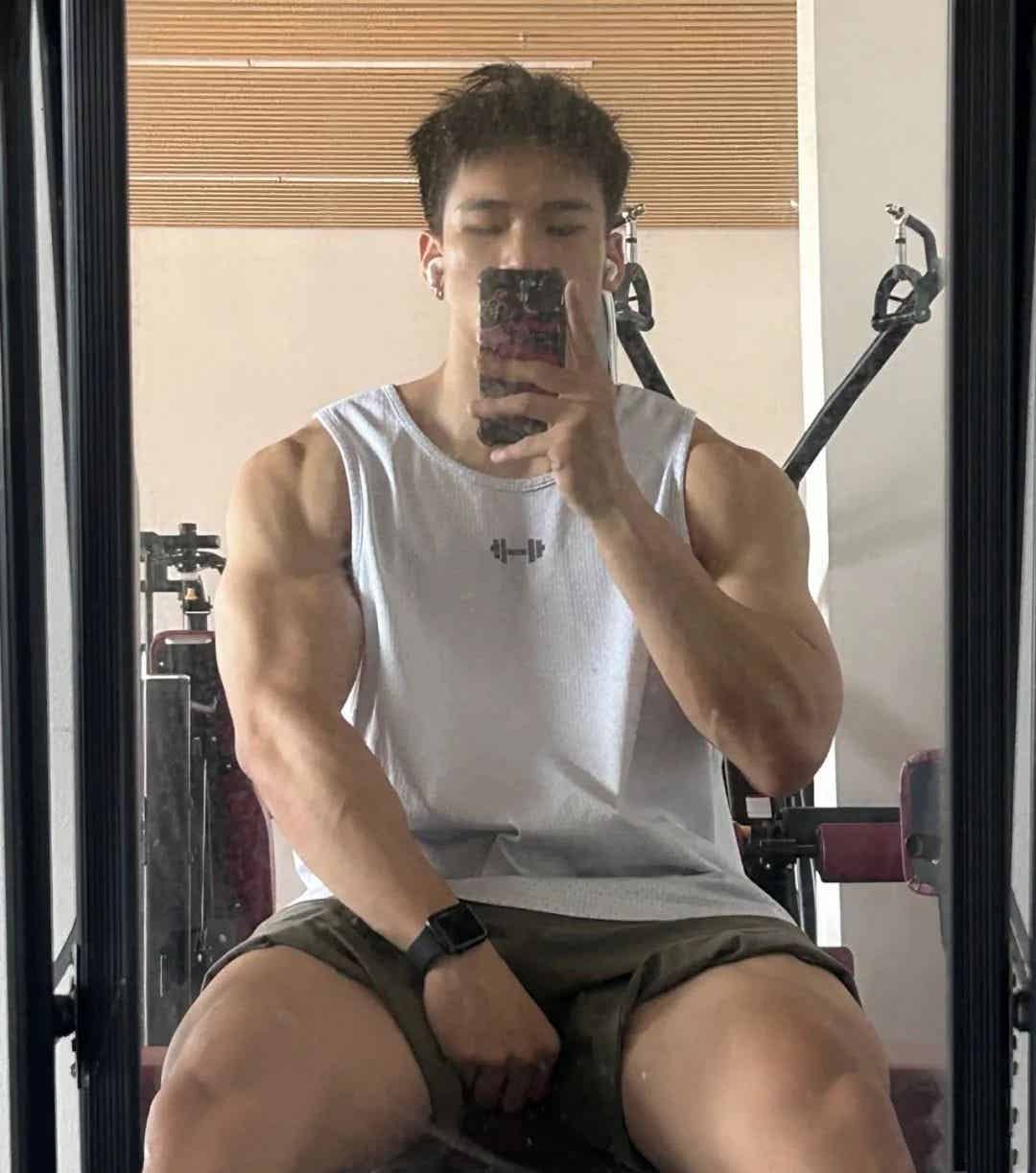 图片[8]-凸凸小山丘，这粗壮能干翻全场-小蓝短视频