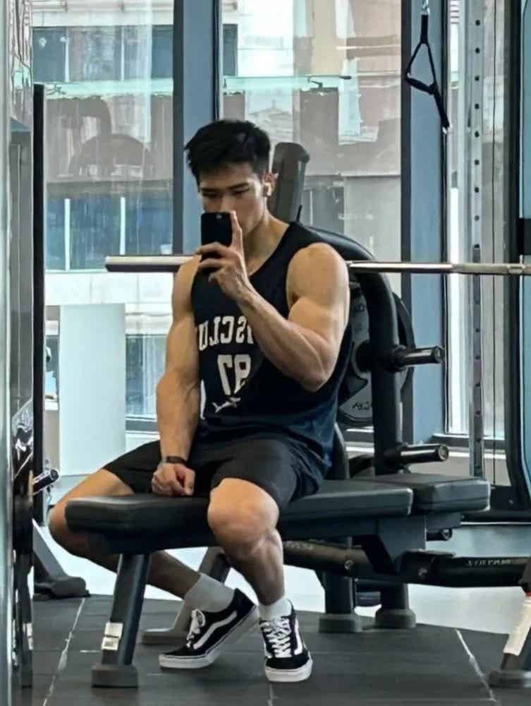 图片[12]-凸凸小山丘，这粗壮能干翻全场-小蓝短视频