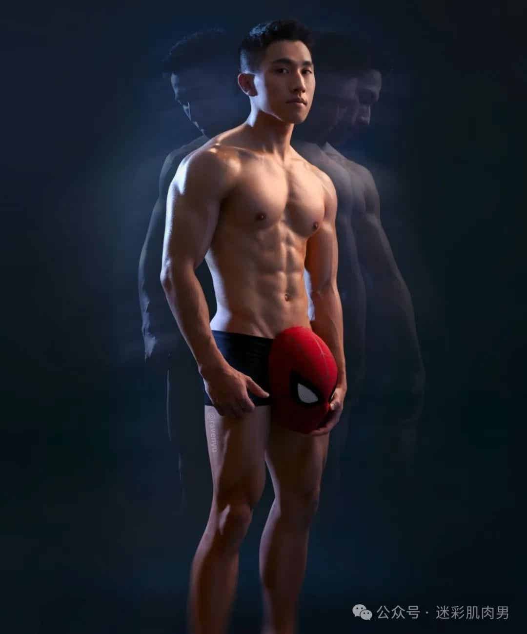 图片[15]-湿透的翘臀运动男灰裤子太凸显了，长腿长得大哦！-小蓝短视频