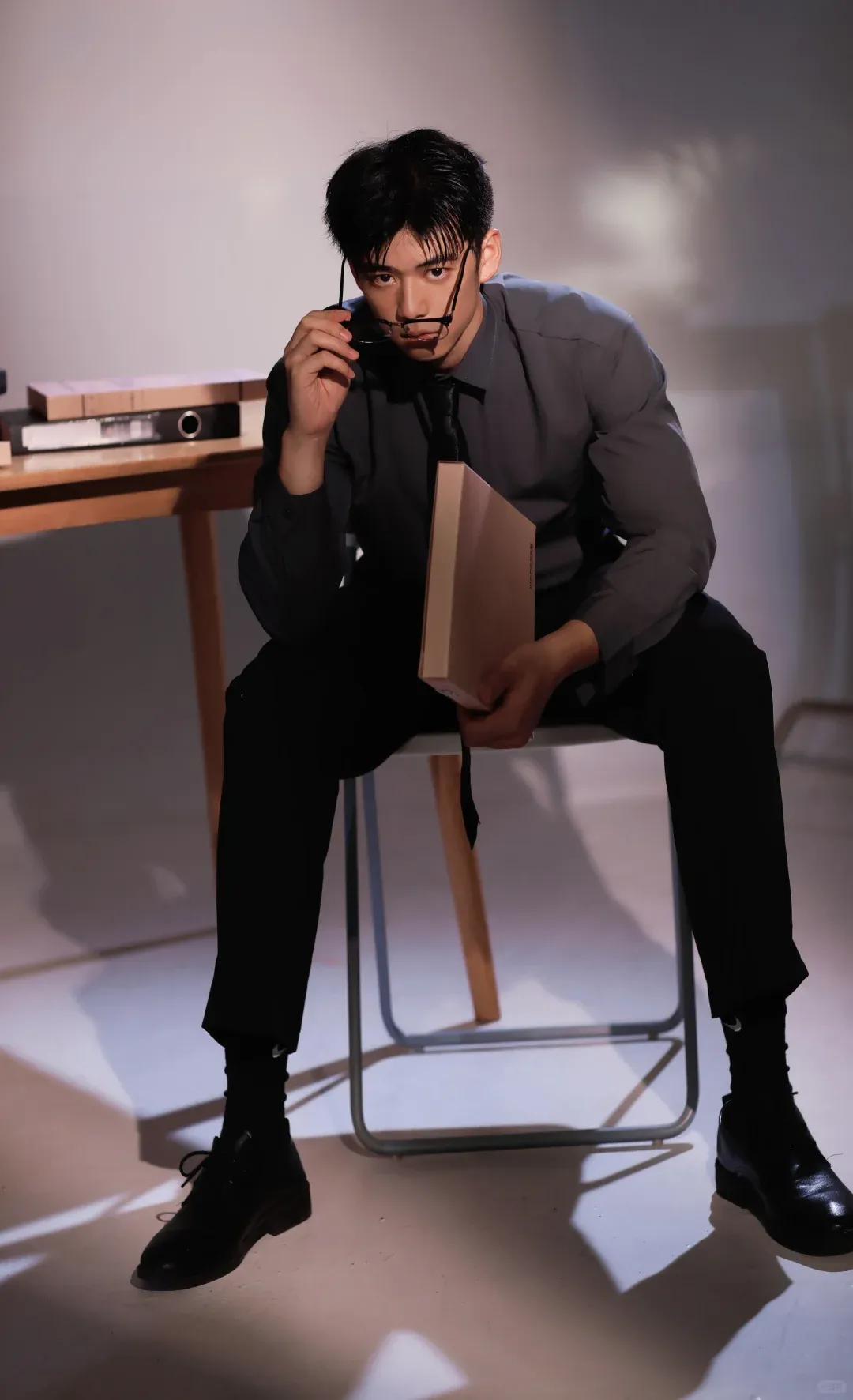 图片[8]-川味清秀小哥哥爆火！笑容治愈，22岁的成都男娃有点甜！-小蓝短视频