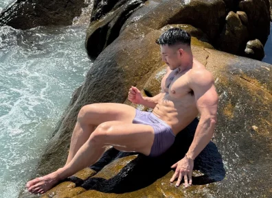 越南男模阮维海：从魅力男神到甜蜜日常，他的生活到底有多迷人？