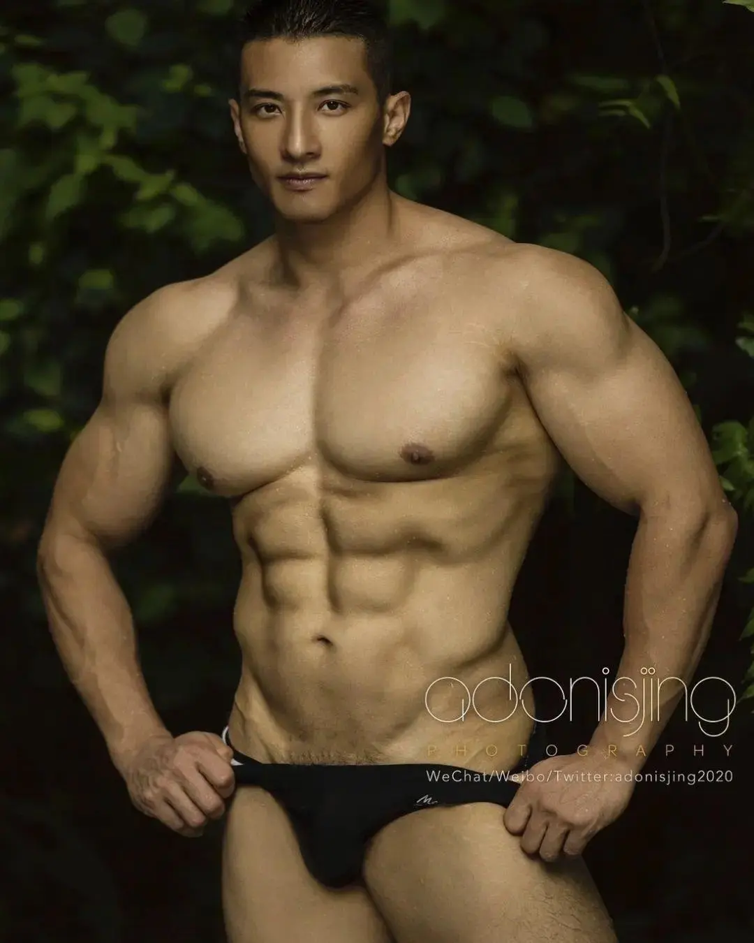 图片[16]-摄影师刘京的男人们，宽肩细腰翘臀是标配-小蓝短视频