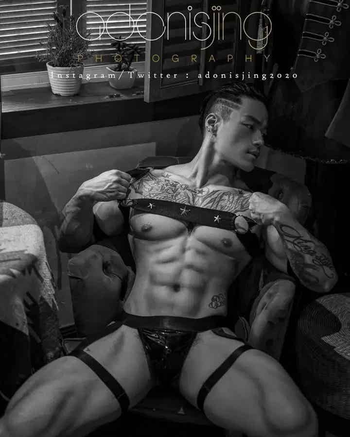 图片[24]-摄影师刘京的男人们，宽肩细腰翘臀是标配-小蓝短视频