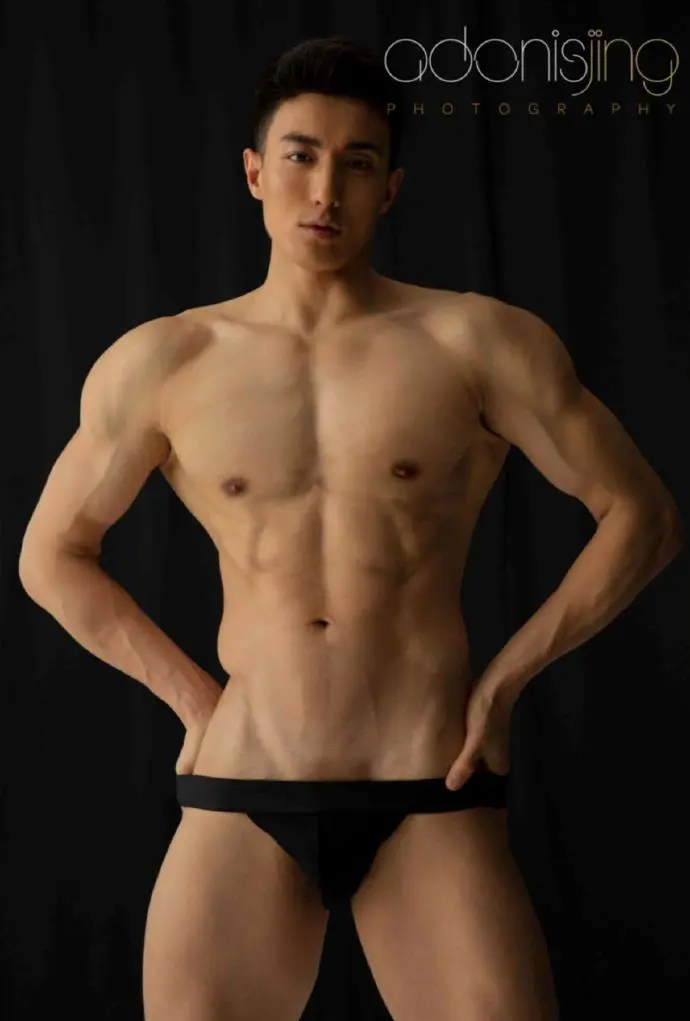 图片[29]-摄影师刘京的男人们，宽肩细腰翘臀是标配-小蓝短视频