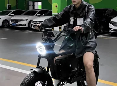 185篮球男大体育生,校级篮球赛勇夺冠军,男友感满满......