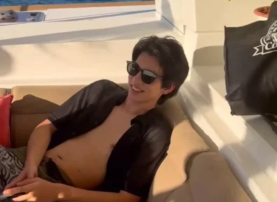 林俊杰歌曲MV男主：出场不过几秒钟，却足以让人过目不忘！