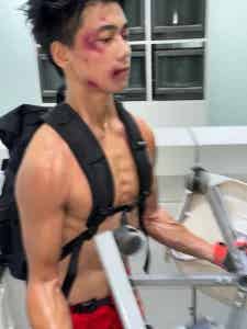 图片[4]-00后年下黑皮腹肌小哥，这也太可了吧！-小蓝短视频