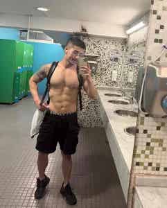 图片[9]-那个被偷袜子的小红书肌肉博主，原来是他-小蓝短视频