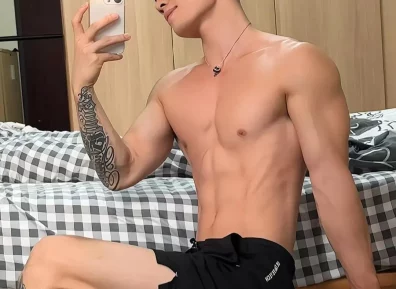 退伍WJ帅兵哥，180cm黑皮精壮肌肉太可了！