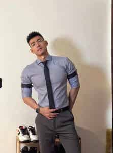 图片[6]-正装绝绝子！会穿搭的暖男了解一下 | 网红帅哥-小蓝短视频