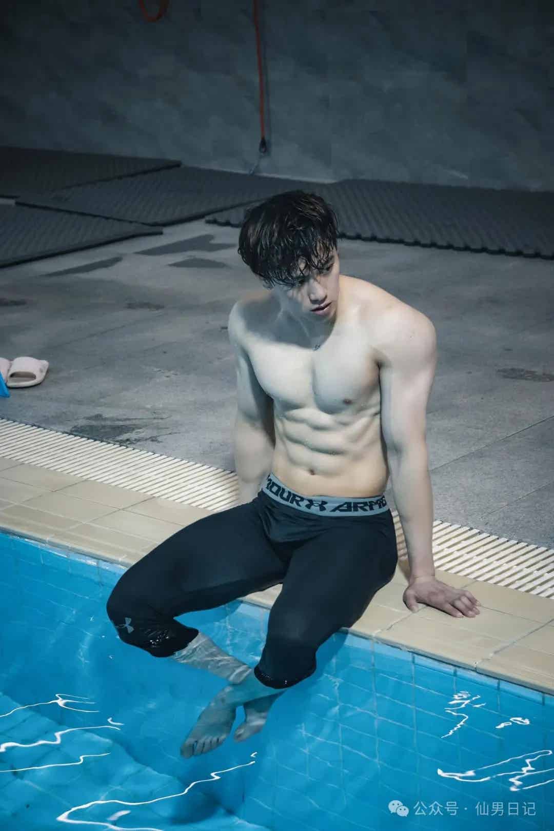 图片[9]-北体大四体育生各种被拍，网友直呼：不像第一次！-小蓝短视频